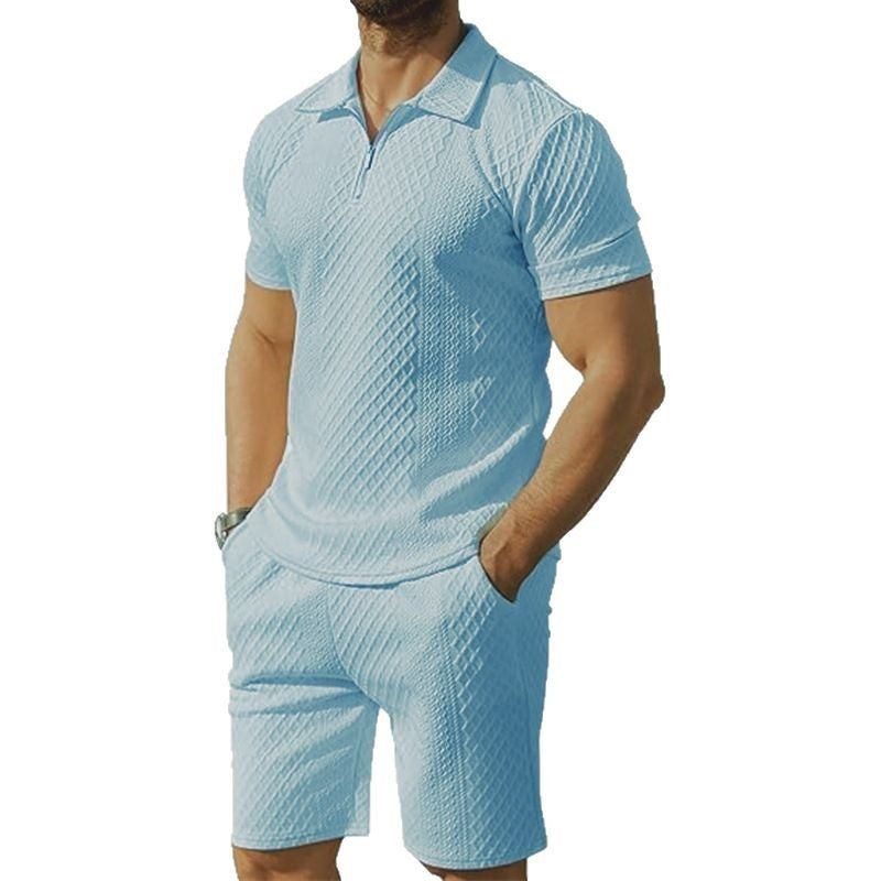 Herren moderigtigt kortærmet polo tee med imprægneret strukturelt design og matchende shorts Stilla