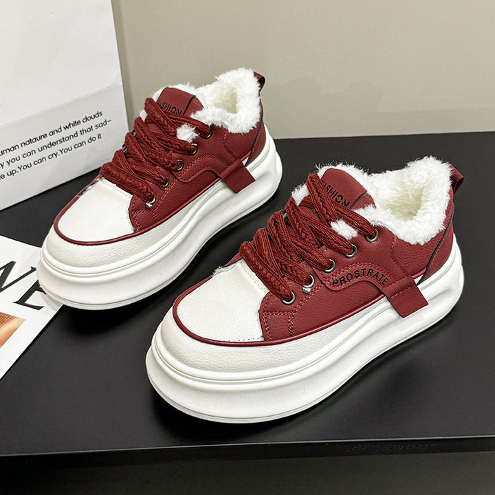 Dame behagelige sneakers med blødt for og plateau sål Stilla