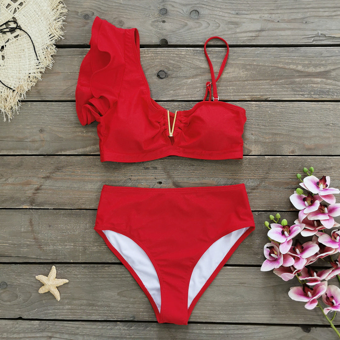 Dame Bikini-sæt med asymmetrisk overdel og blomstrede ruffle-detaljer Stilla