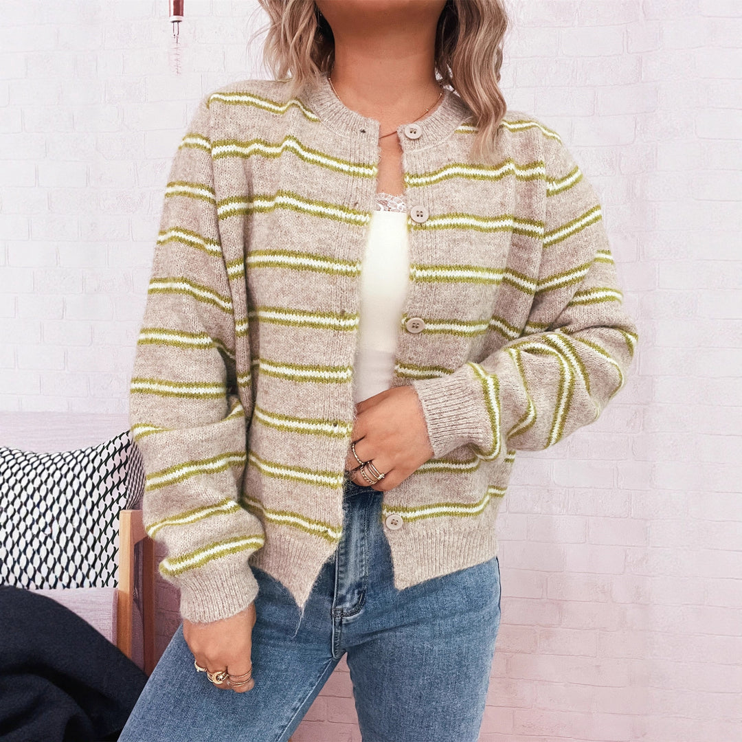 Kvindernes hyggelige cardigan med moderne striber Stilla