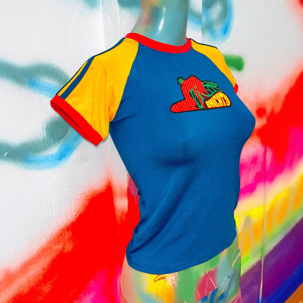 Dame T-shirt med kreativ grafisk design og komfortabel pasform Stilla