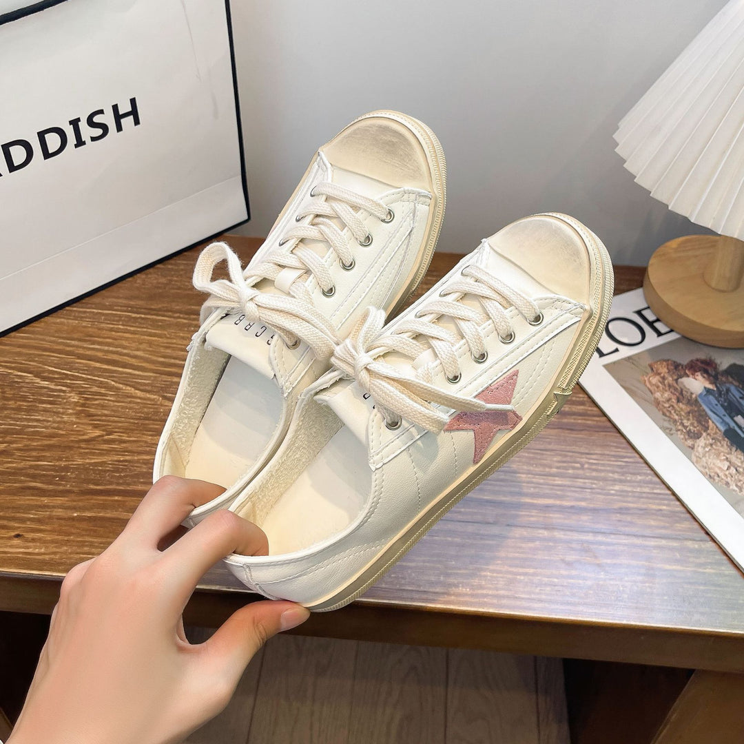 Dame mode sneakers med glitrende metallic-overflade og alsidigt design Stilla