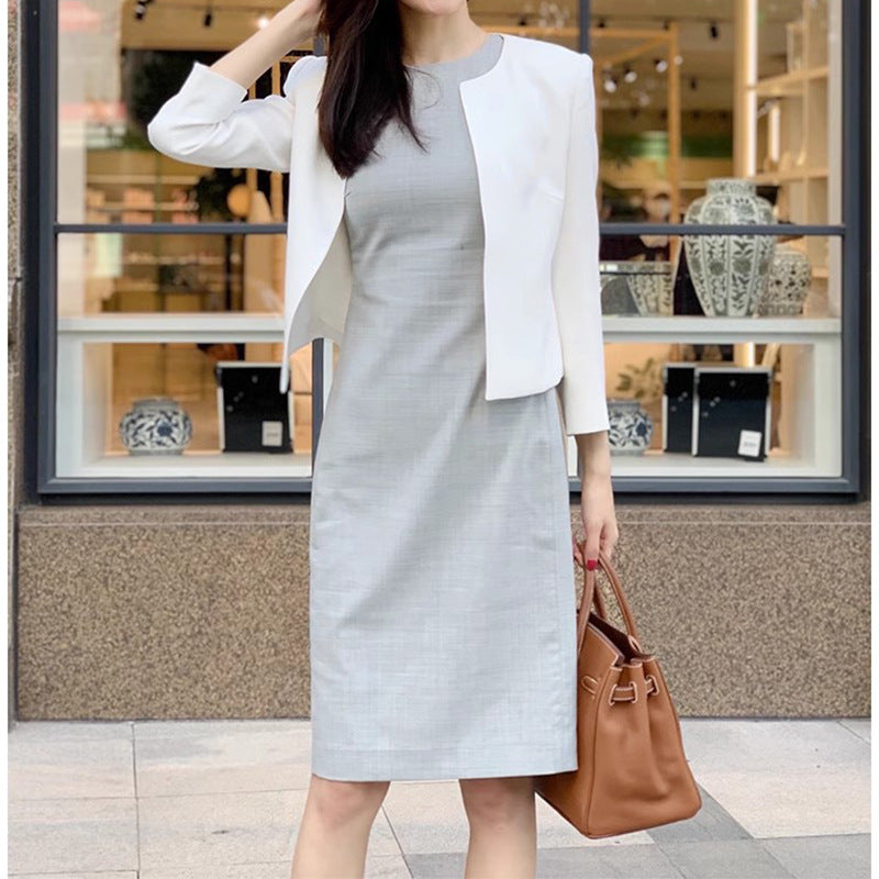 Dame Business-kjole med elegant blazer og klassisk snit Stilla