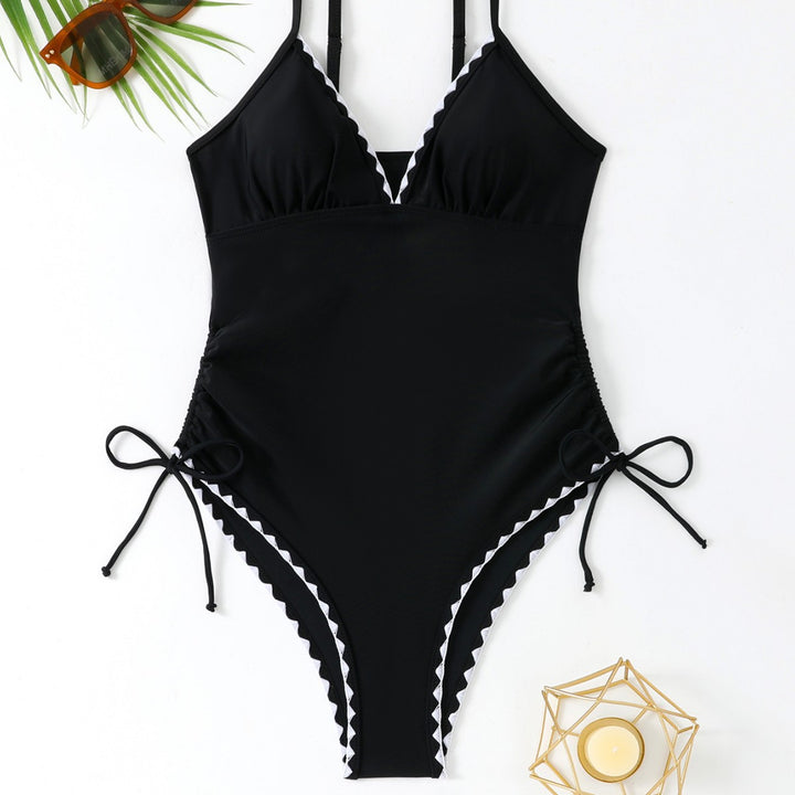 Dame Elegant One-Piece Swimsuit with Adjustable Laces Skovae