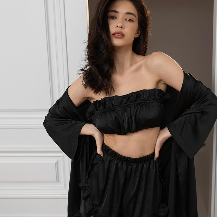 Dame Crop-Top og Shorts Ensemble med Flæse Detaljer Stilla