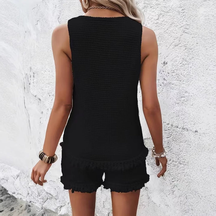 Dame afslappet top med frynser og shorts Stilla