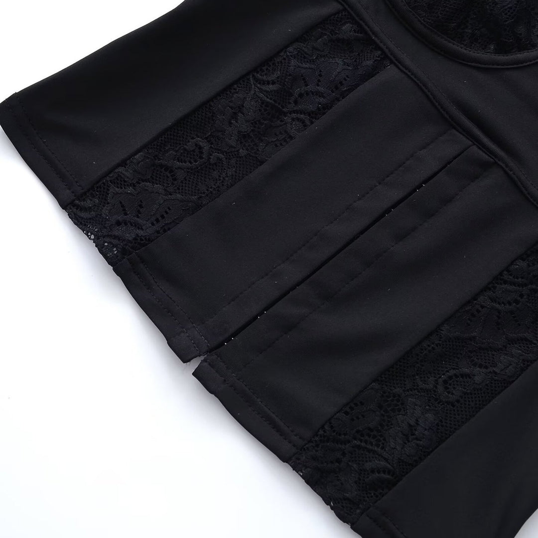 Dame spids-corsage med justerbare stropper og figurskabende design Stilla