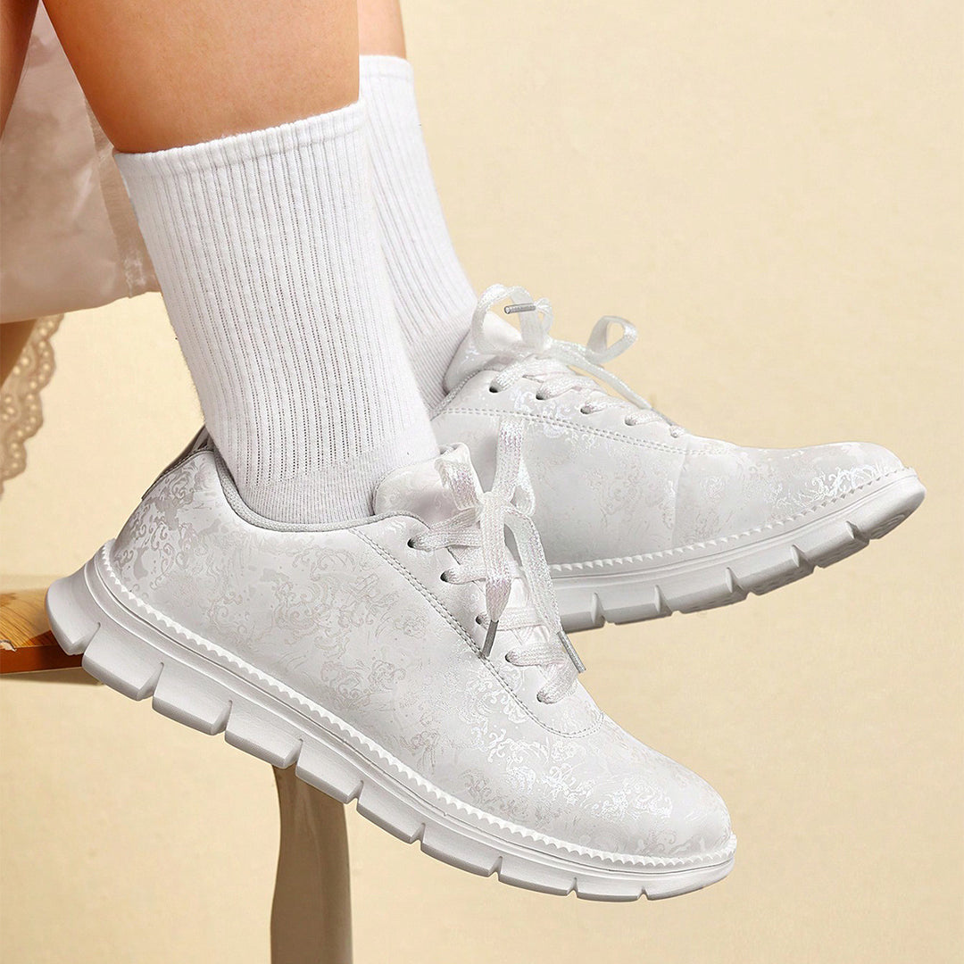Dame Sporty Sneakers Stilla