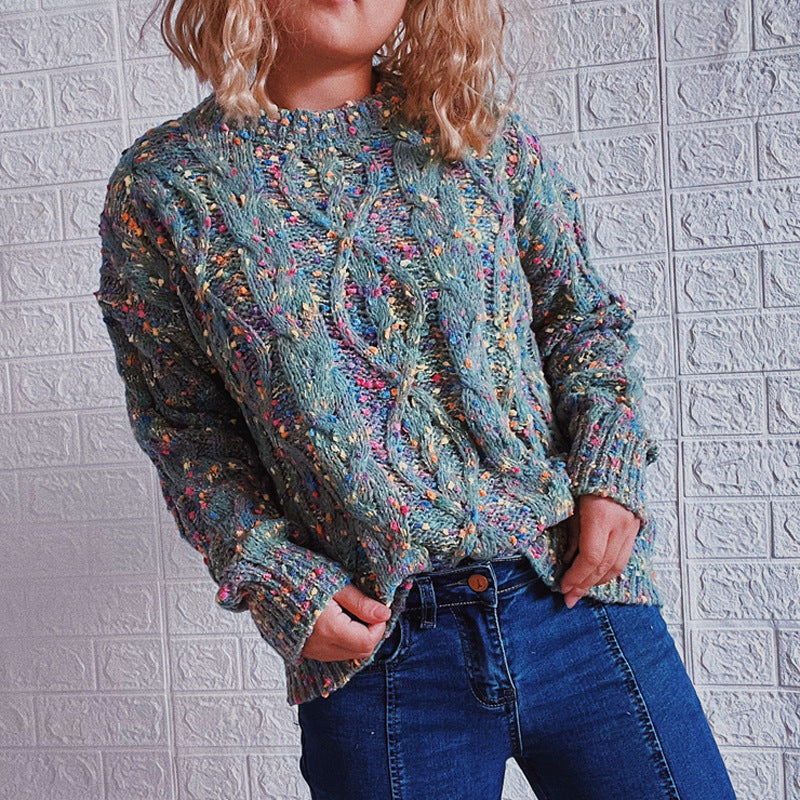 Kvinders chunky strikket sweater med farverigt strikkemønster Stilla