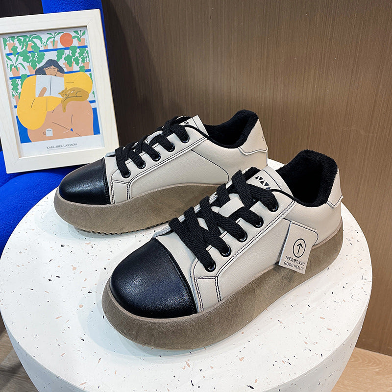 Dame sneakers i casual design med højkvalitets læderoverflade og skridsikker sål Stilla