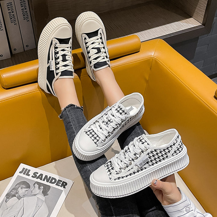 Dame Chunky Sneakers med moderne hahneder-mønster og skridsikker sål Stilla