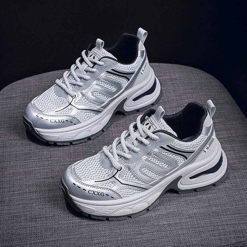 Dame Sporty Sneakers med åndbar mesh-overflade og dämpende sålprofil Stilla