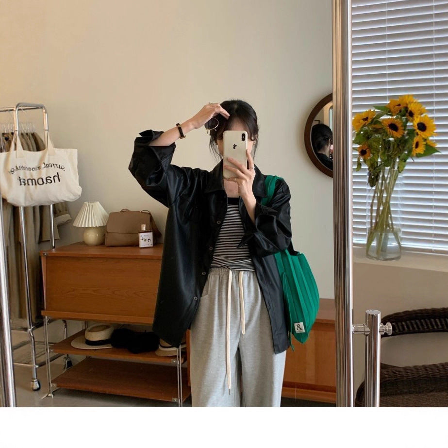 Kvinders yderjakke i moderigtig oversized stil med praktiske lommer Skovae