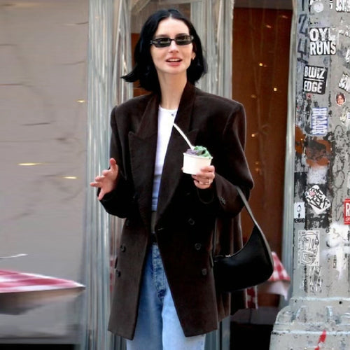 Dame Oversized Dobbeltradet Blazer med hyggelig skæring og elegante detaljer Stilla