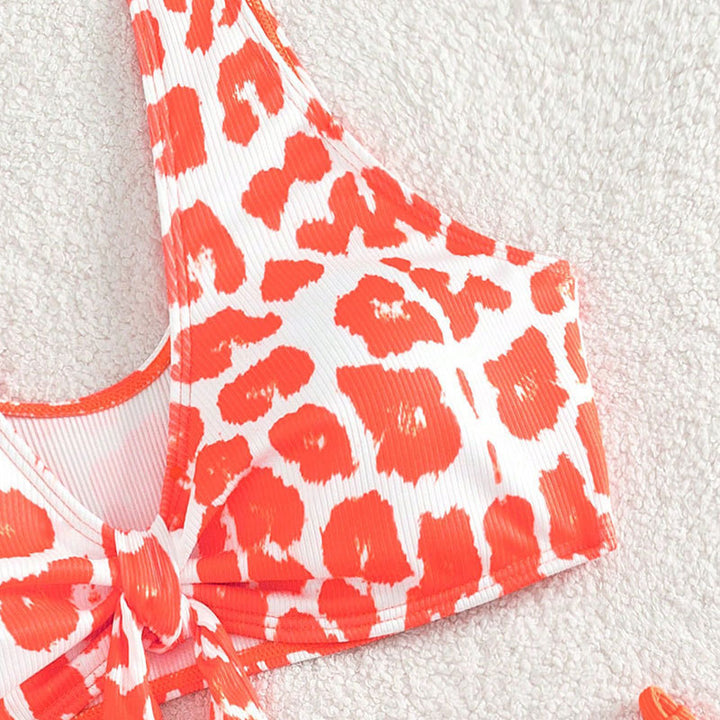 Dame Triangel-Bikini Sæt med legende leopardmønster og praktiske bånd Skovae