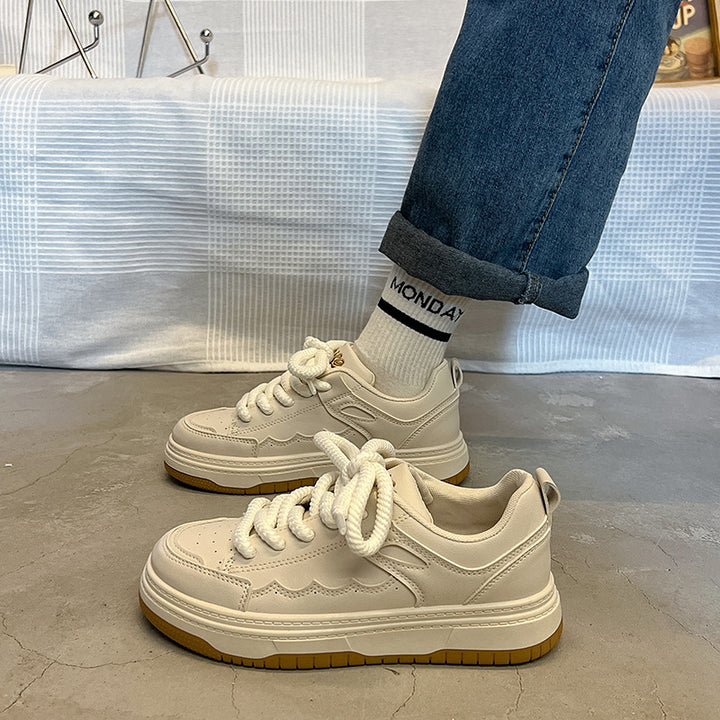 Dame sneakers i sporty design med åndbar overfladestruktur og dämpende sål Stilla