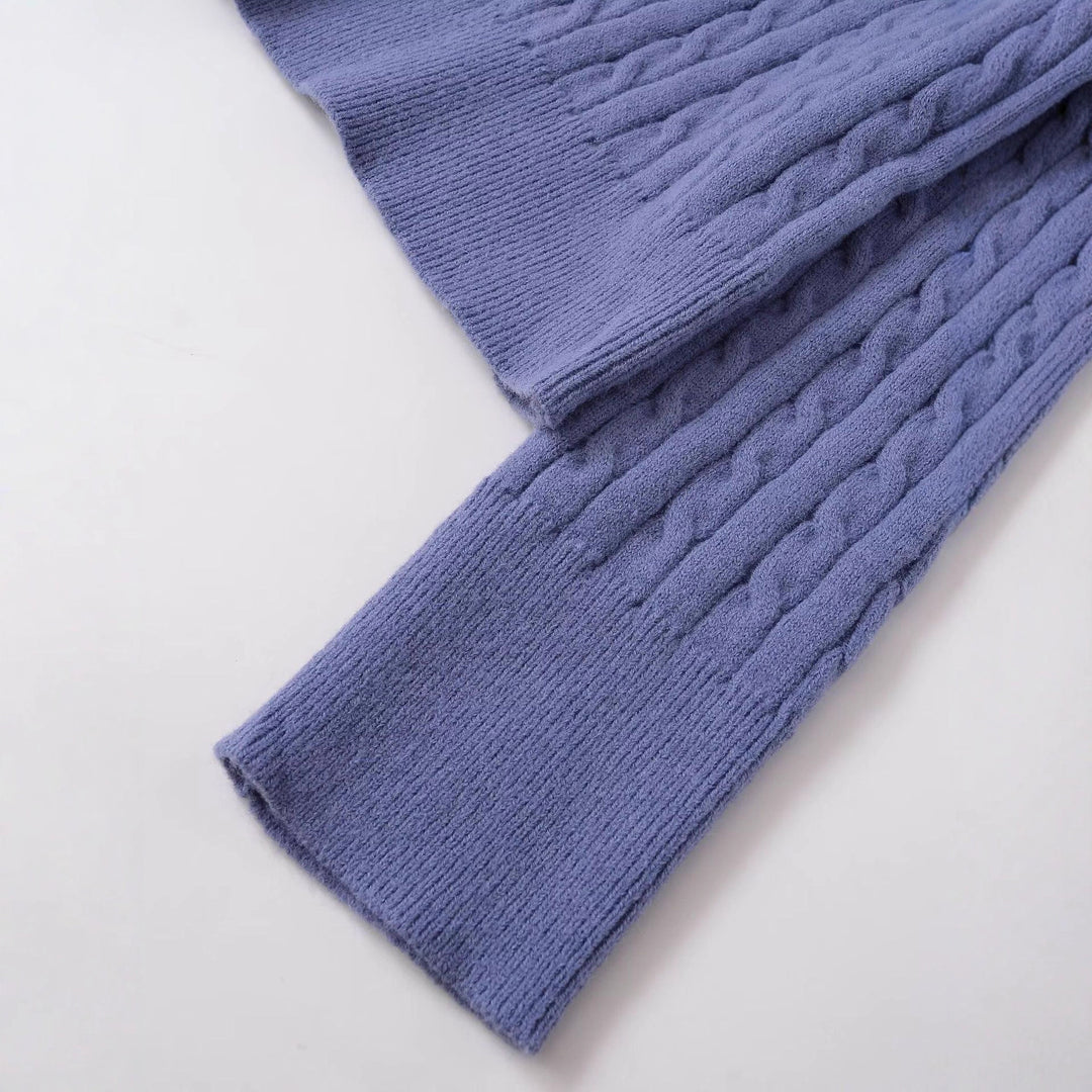Dame moderner strikpullover med fletmønster Stilla