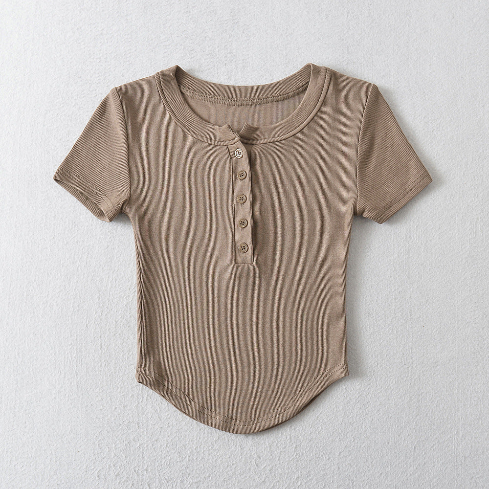 Dame kortærmet Henley-shirt med fine knapdetaljeringer og elastisk materiale Stilla