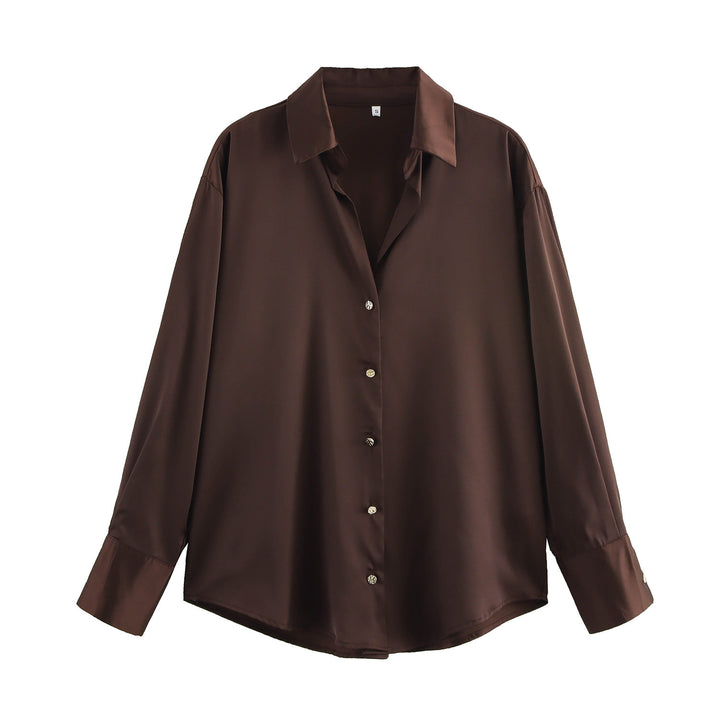 Dame silkebluse med moderne knapdetaljer Stilla