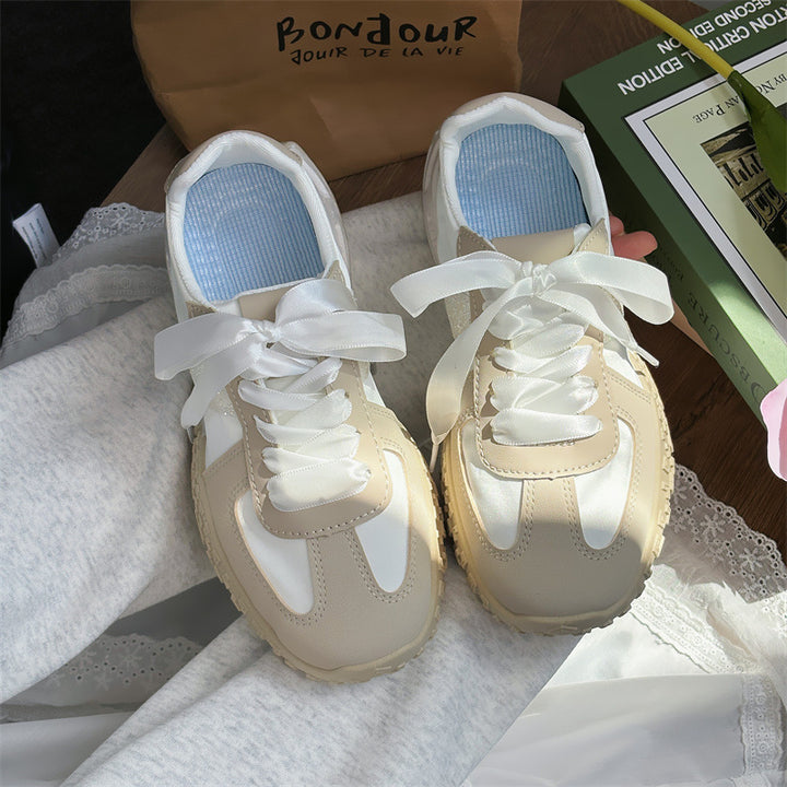 Dame Sporty Sneakers med åndbar overfladestruktur og polstret sål Stilla