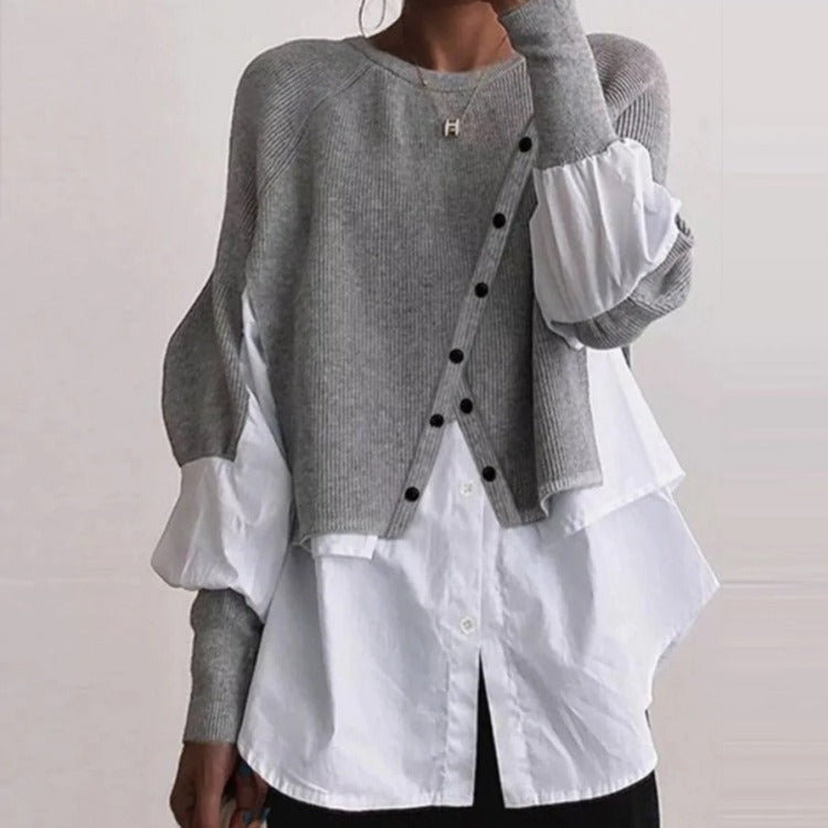 Femme Lagdelt Strikpullover med Knapdetalje Stilla