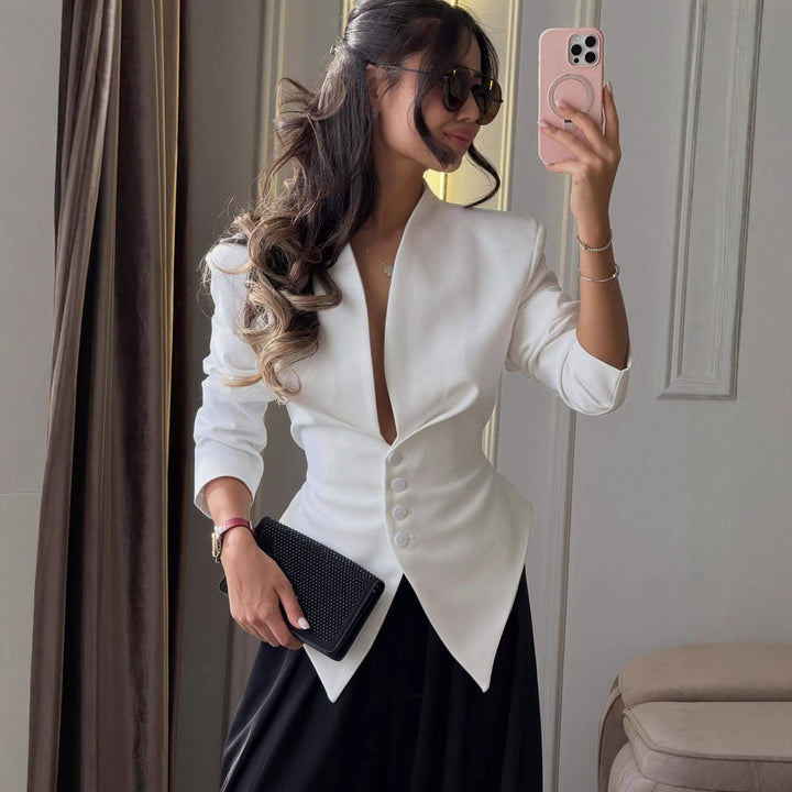 Damer elegant tætsiddende blazer med dyb V-hals Stilla