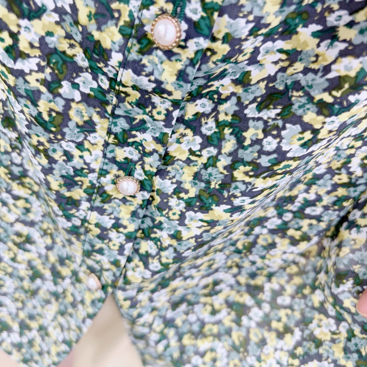 Dame Gennemsigtig Bluse med blomsterdesign og elegante flæsedetaljer Stilla