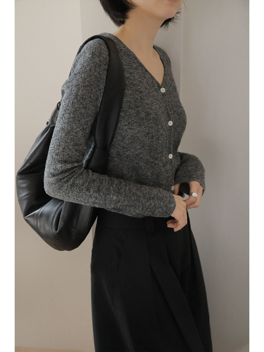 Dame tidløs V-hals strik cardigan med knapper Stilla