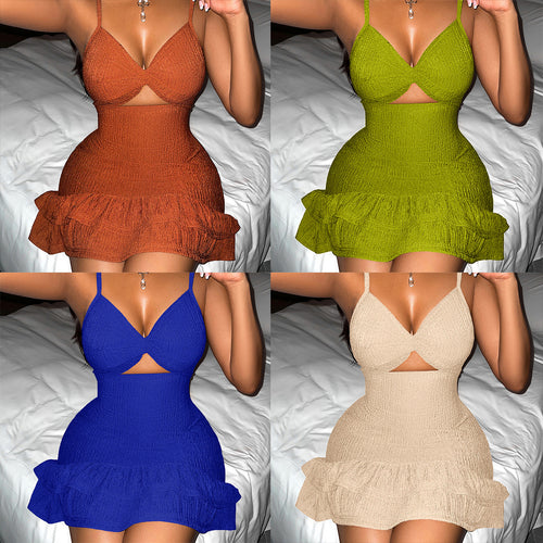Dame Mini-kjole med rynker og cut-out stil
