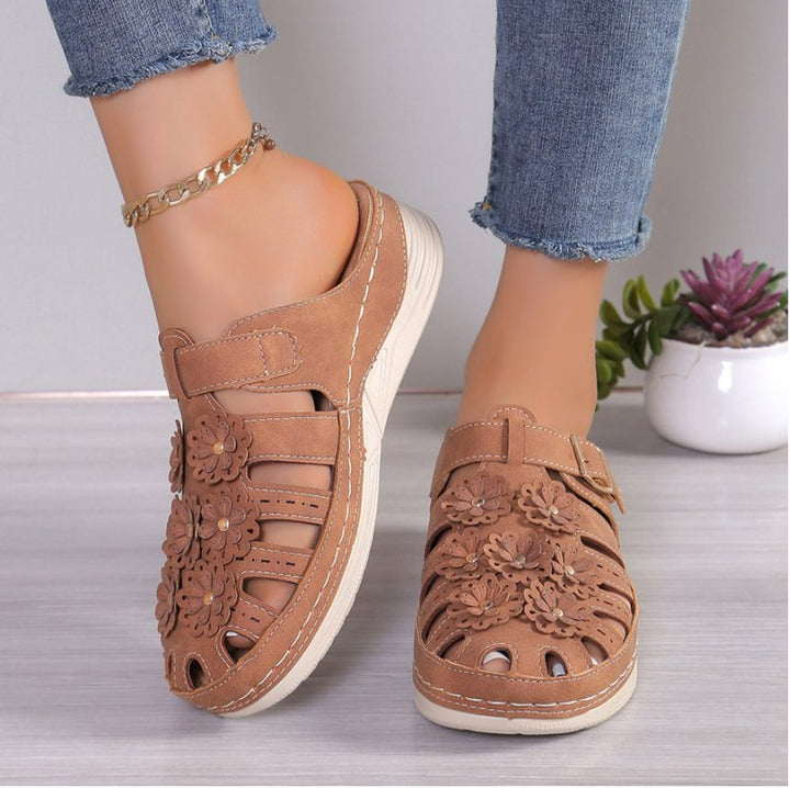 Dame sandaler med florale detaljer Stilla