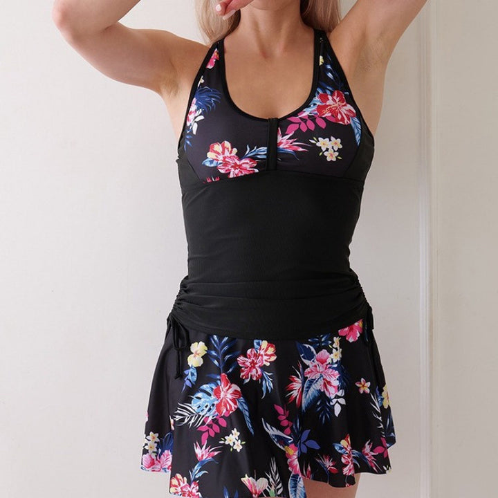 Dame Tankini-sæt med blomsterrok og figursyet overdel Skovae