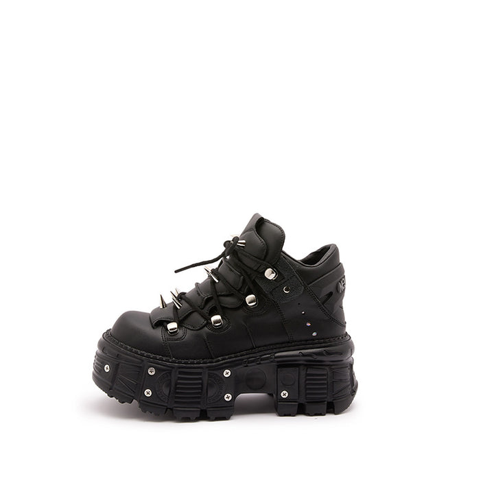 Dame Chunky High-Top Sneakers med ekstravagant profil og robuste applikationer Stilla
