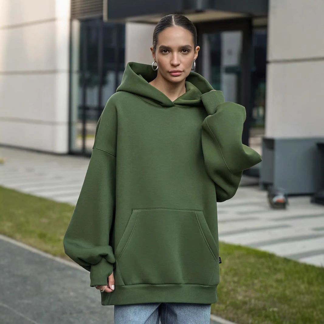Kvinders oversized hoodie med voluminøse ærmer og integreret kængurulomme Skovae