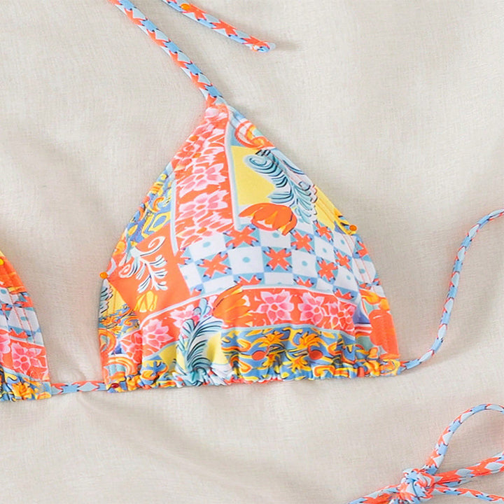 Dame triangel-bikini med legende blomsterdesign og justerbare snore Skovae
