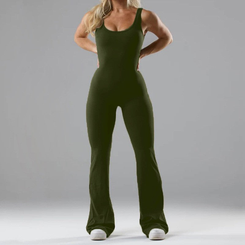 Dame figurtilpasset jumpsuit med vidde ben og moderne stropper Stilla