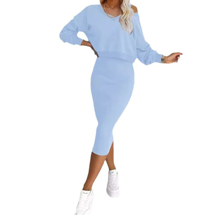 Dame moderne Sweat-outfit med stilfuldt top og figursyet nederdel Stilla