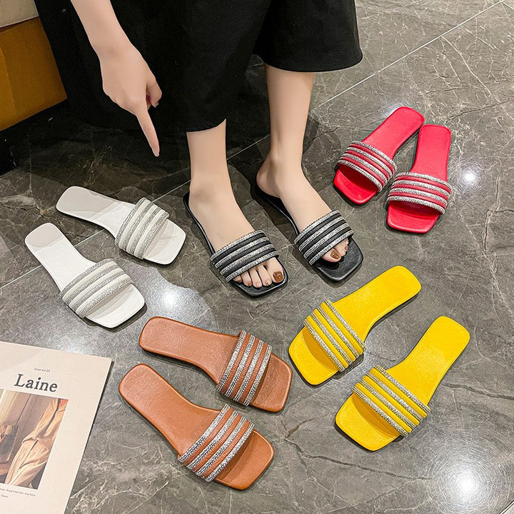 Dame Slip-On Sandaler med glitrende stribedesign Stilla