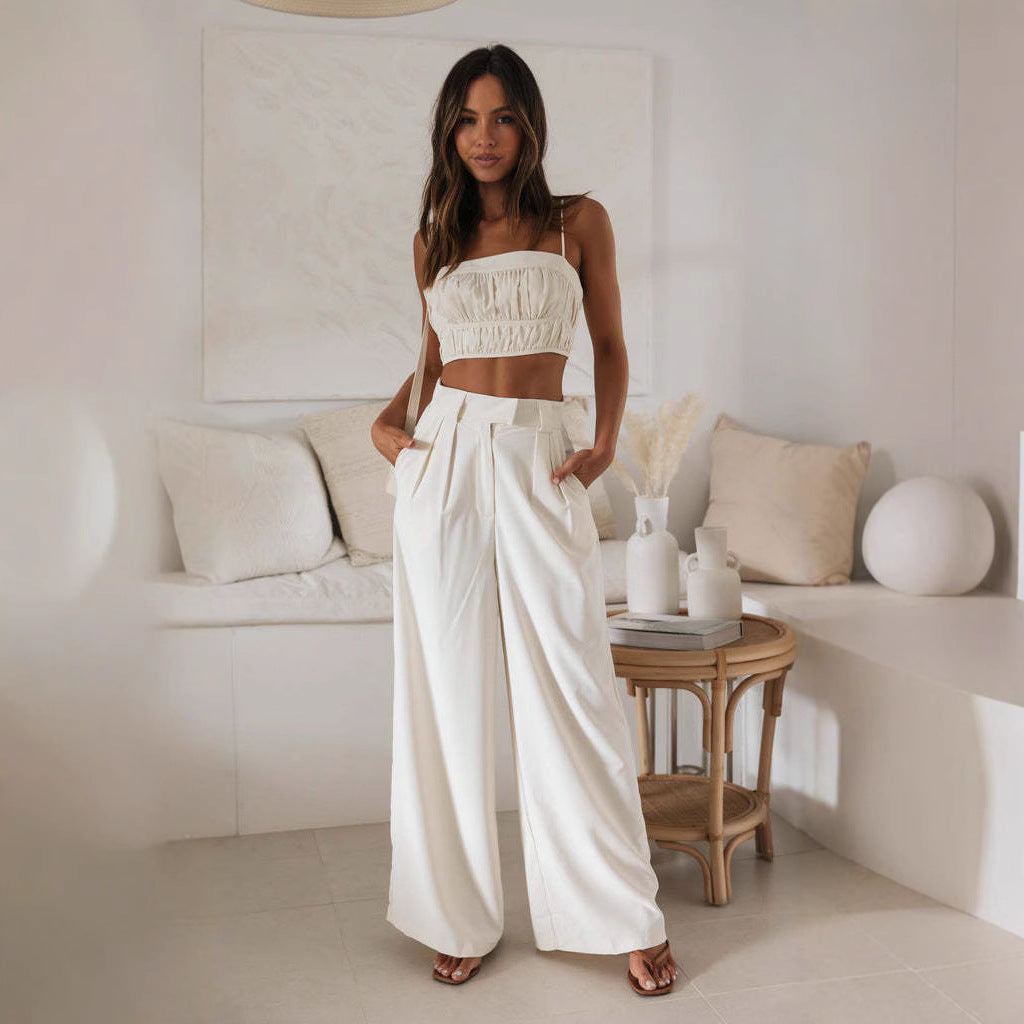 Dame komfortabelt sæt bestående af cropped top og brede bukser Stilla