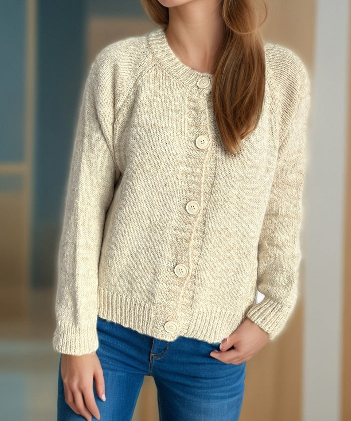 Kvinders hyggelige cardigan med store knapper og fin struktur Stilla