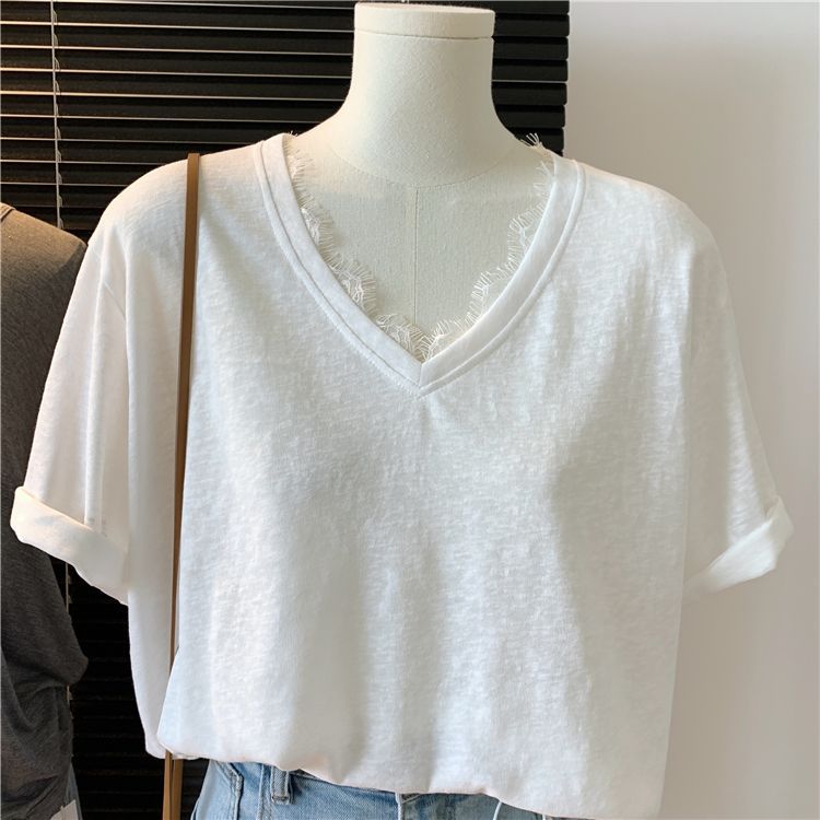 Femme Relaxed Fit V-Hals Top med slidt ærme detalje Stilla
