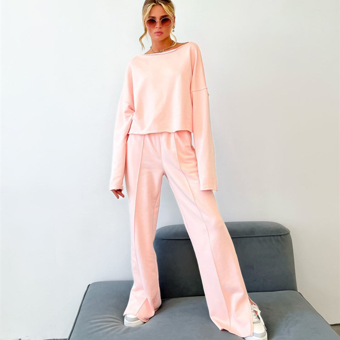 Dame casual sweatshirt og brede bukser i afslappet stil
