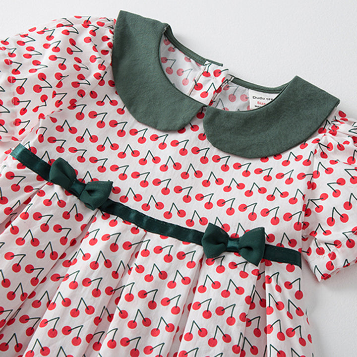 Pige Polka Dot A-formet kjole med Peter Pan krave Stilla
