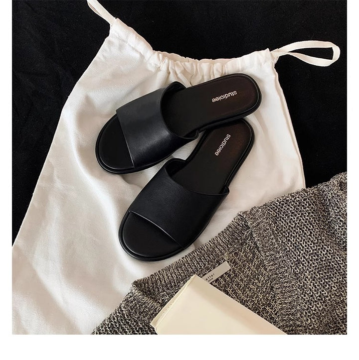 Dame minimalistiske badesandaler med bred rem og polstret indersål Stilla
