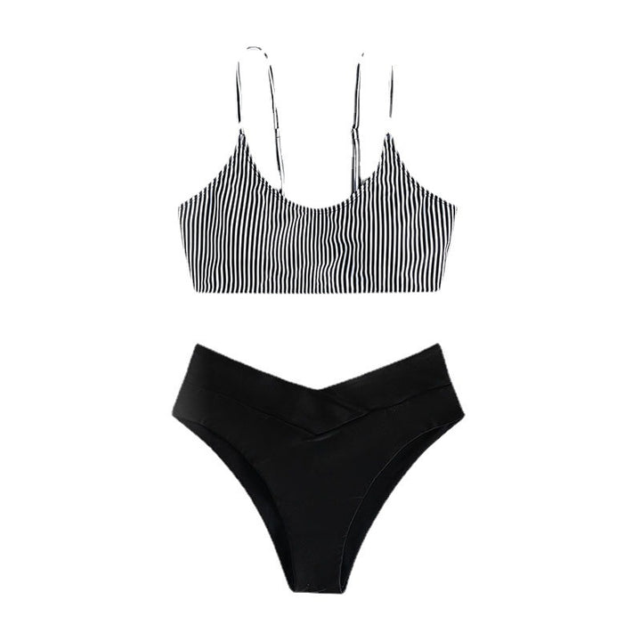 Dame bikini-sæt med stribet top og højt skåret trusse Skovae