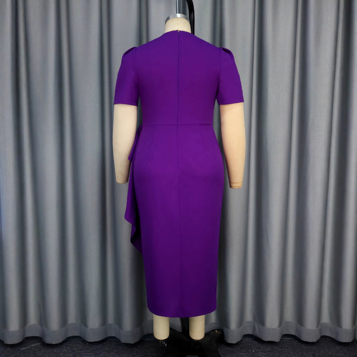 Dame Elegant maxikjole med udsøgt drapering og florale accenter Skovae