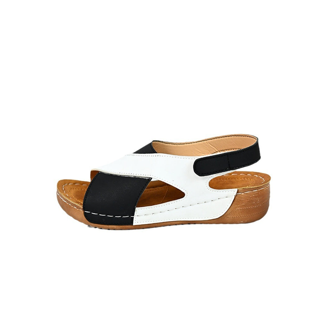 Dame Komfortable Sandaler med ergonomisk design og justerbar rem Stilla