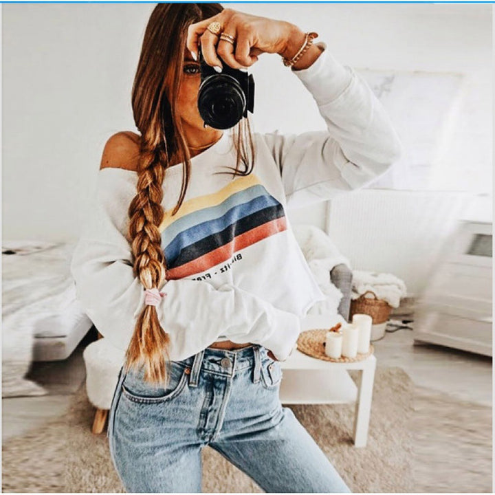 Kvindes Off-Shoulder Sweatshirt med kontraststribemønster Stilla
