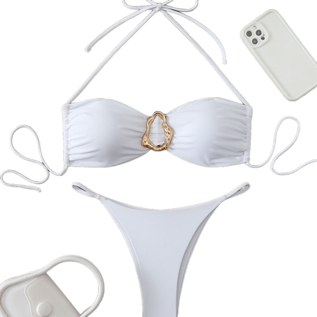 Dame Bikinier med dekorativt tilbehør Skovae