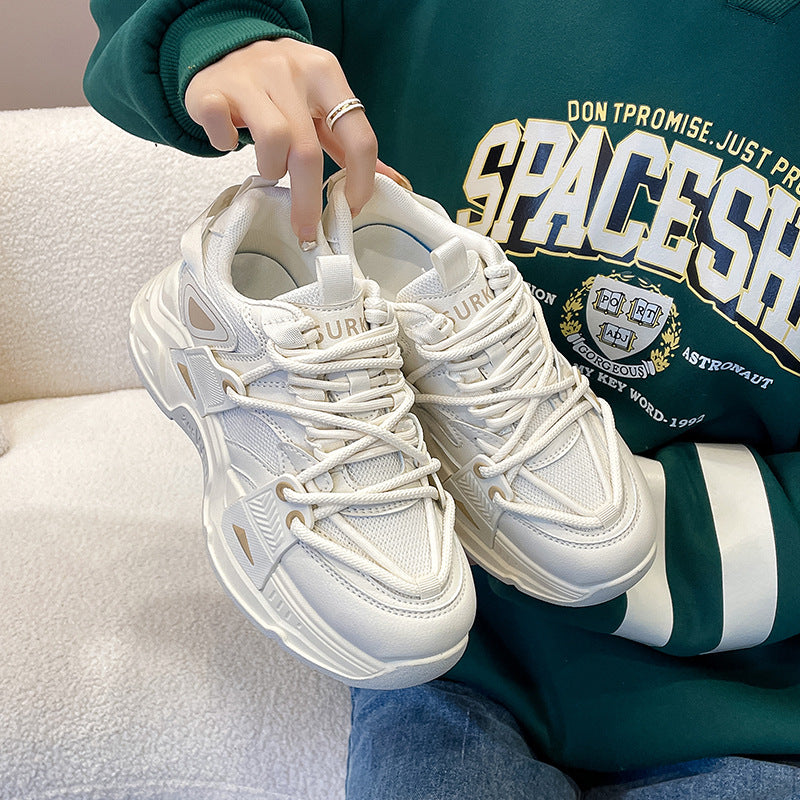 Dame sneakers i urban stil med trendy dæmpningsteknologi og åndbare mesh-indlæg Stilla