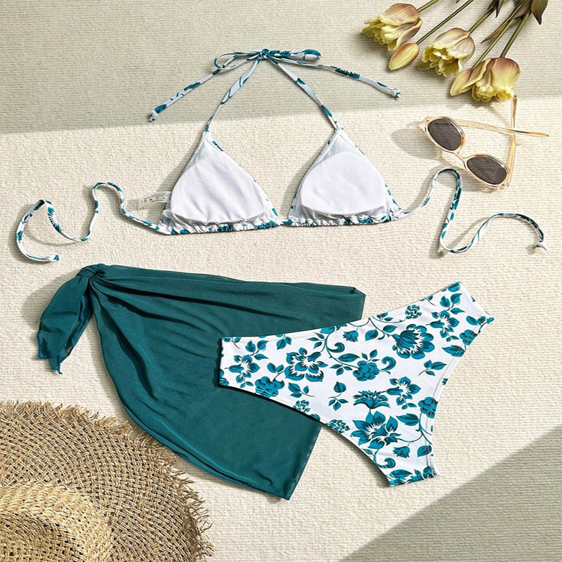 Dame triangel-bikini med elegant indpakningsskørt Skovae